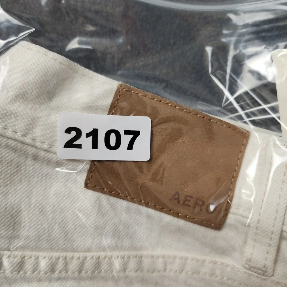 Aeropostale Womens‎ White Low Rise Boyfriend Distressed Denim Shorts Size 2 NWT